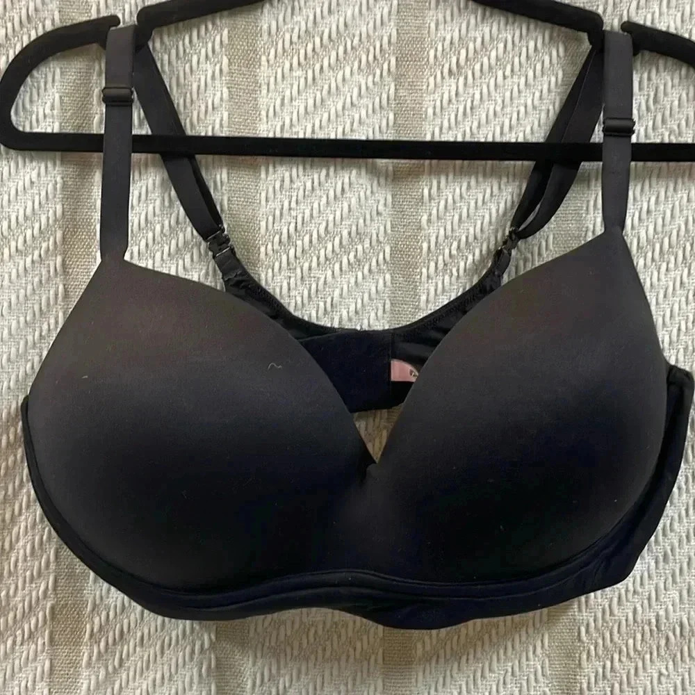 DOBREVA Women's Push Up Bra No Underwire Comfortable Wireless Bras Padded Plunge